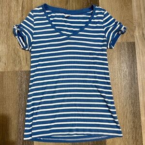 OLD NAVY Striped V-Neck T-Shirt